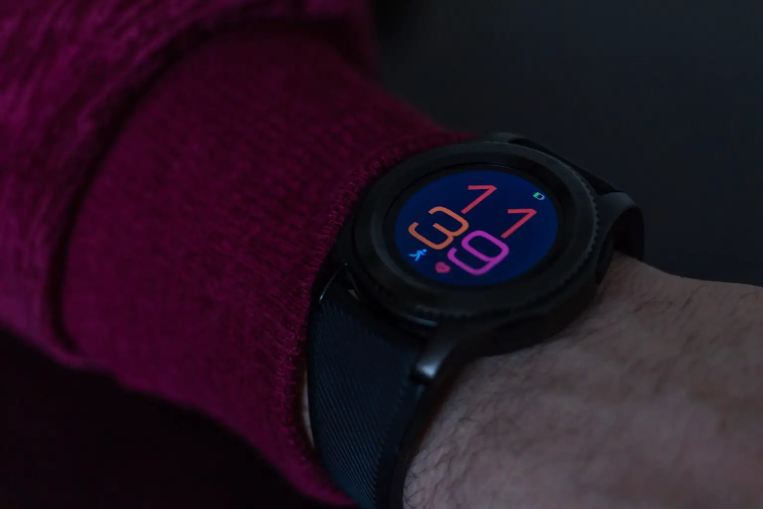 black smartwatch showing 11 39